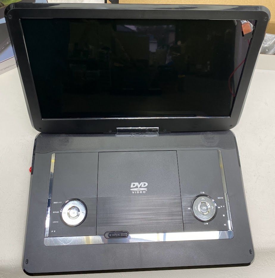 15.6インチポータブルDVDプレーヤー SU-156FS  新品 新品アウトレット］ 3電源対応 15.6インチフルセグ搭載