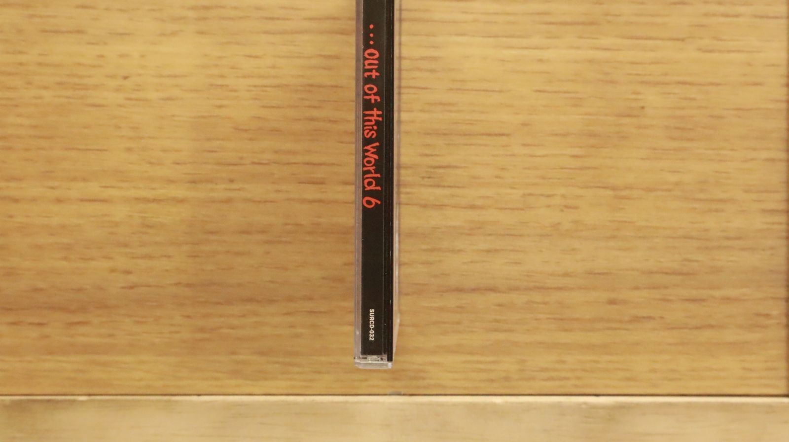 国内盤CD☆/V.A.□ OUT OF THIS WORLD 6 【SURCD032/4580122780326