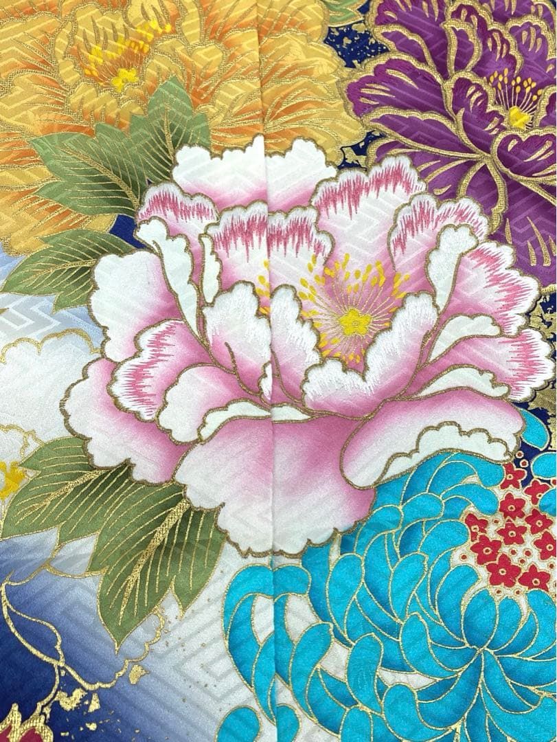 振袖 仮絵羽 金駒 金彩 紋意匠 大輪 牡丹 正絹 未仕立て品 八掛付き