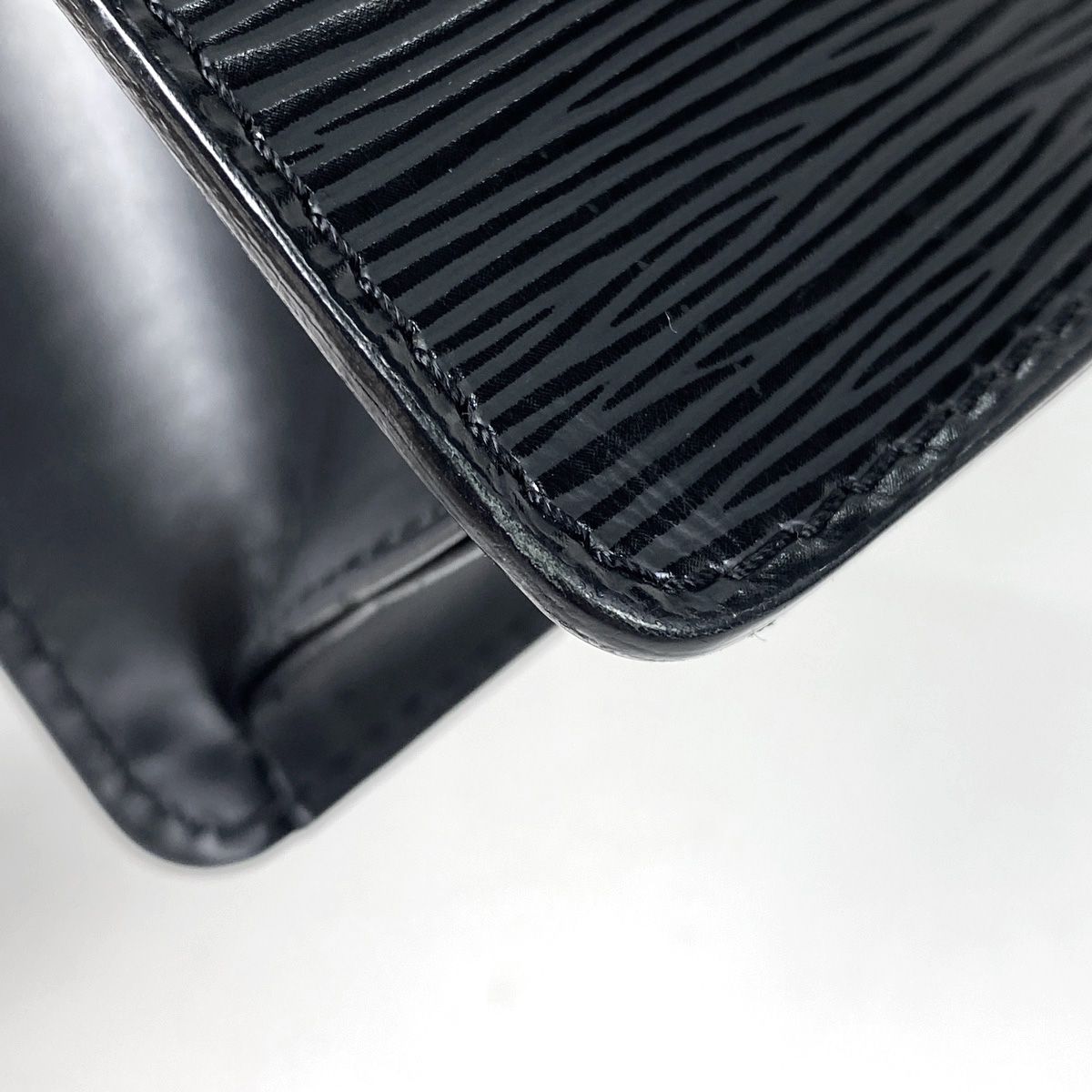 ルイ・ヴィトン Louis Vuitton モンソー シルバー金具 ハンドバッグ 