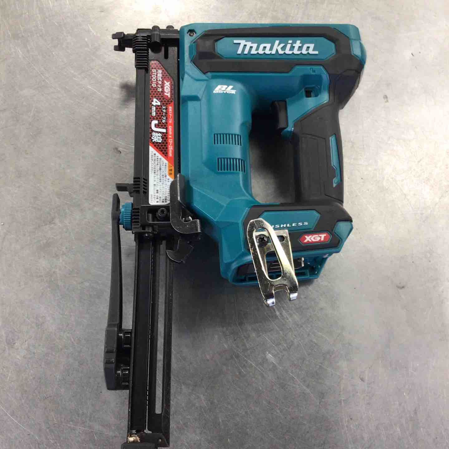 makita コードレスタッカー