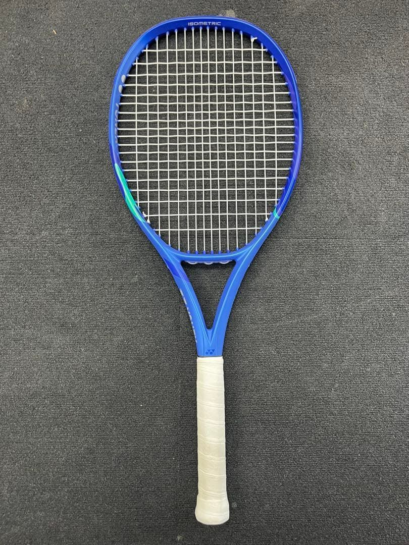 土日限定値下YONEX EZONE100 TOUR G2 2本組サービスガット付 YONEX EZONE100 TOUR G2 2本組サービスガット付 - メルカリ