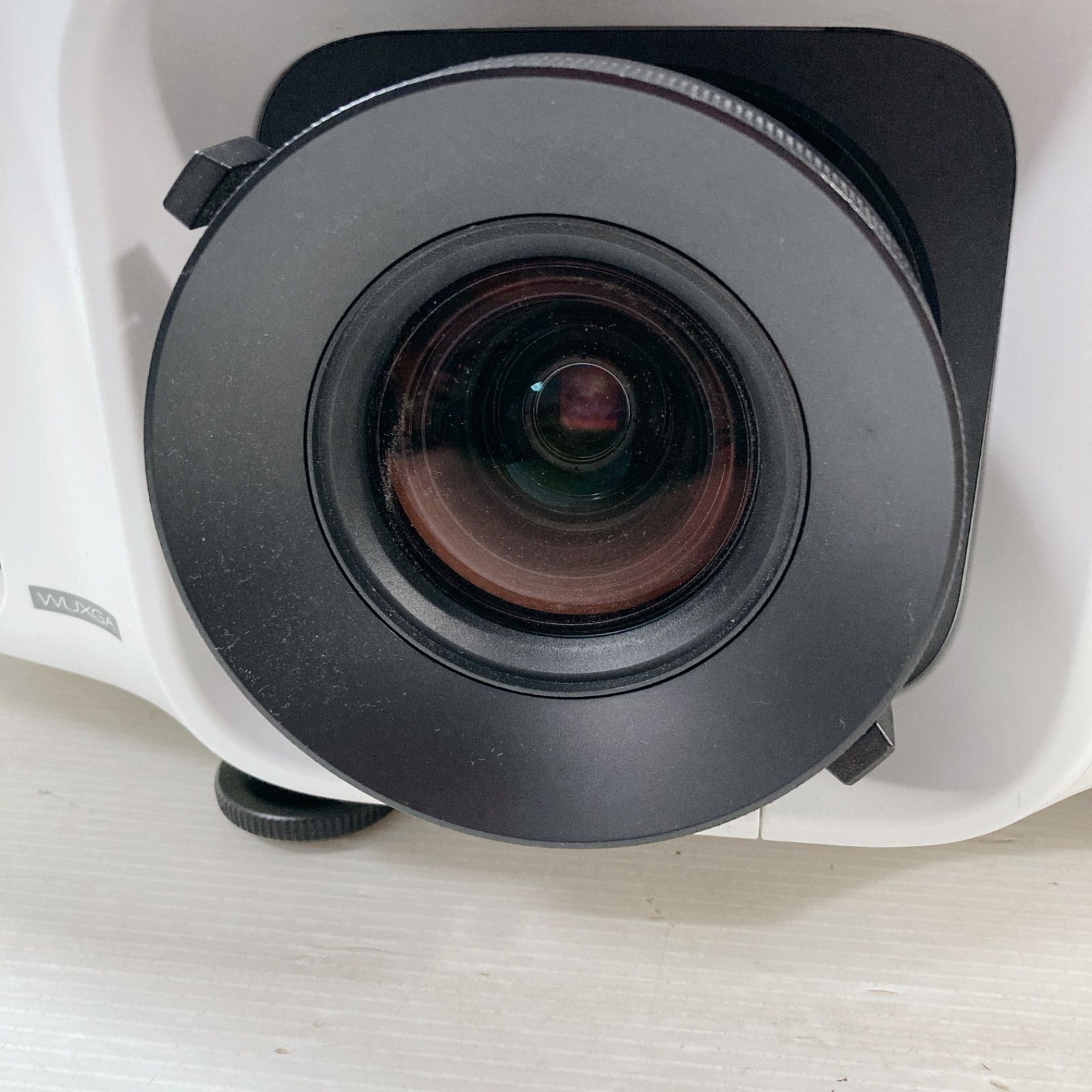 EPSON プロジェクター LCDprojector EB-G6555OWU 映写機 - メルカリ EPSON プロジェクター LCDprojector EB-G6555OWU 映写機 - メルカリ