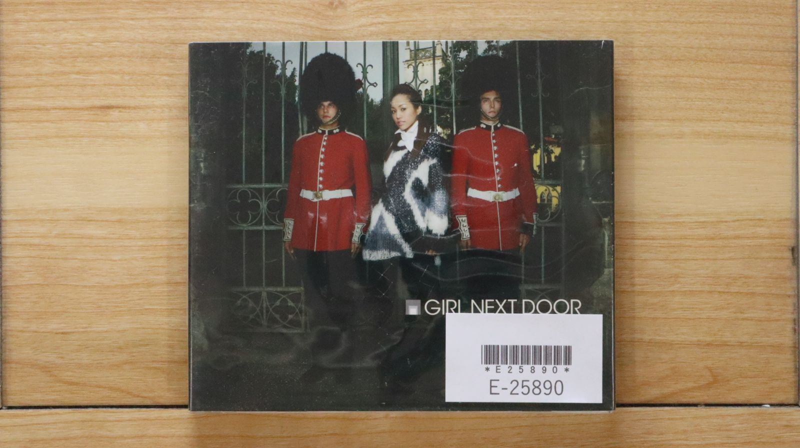 Suede 国内流通仕様限定盤　DVD2枚CD2枚　スウェード　豪華ブックレット Suede 国内流通仕様限定盤DVD2枚CD2枚スウェード豪華ブックレット