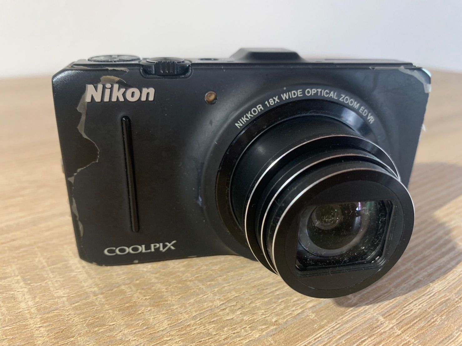 5487 Nikon COOLPIX ブラック デジカメ S9300 Amazon.com : Nikon COOLPIX S9200 16 MP CMOS Digital Camera with