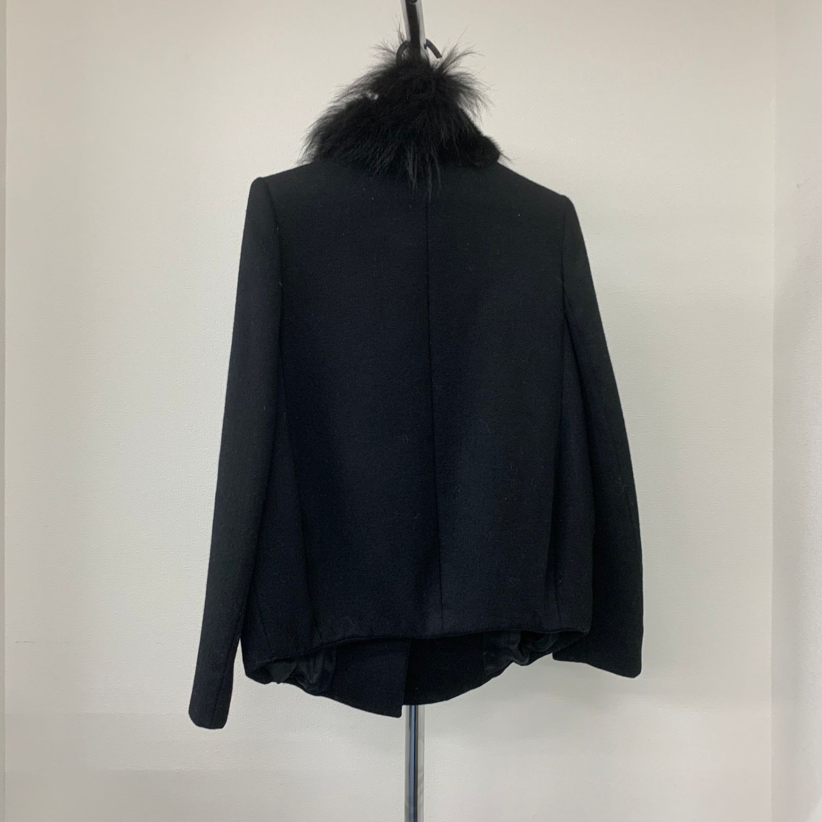 PRADA プラダ ファー付きコート ミンク毛皮 タヌキ - メルカリ