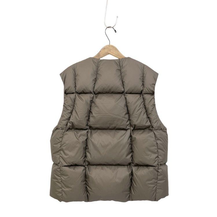 2025AW G win 0 ゴールドウィン Three-Dimensional Down Light Vest 3D Box Baffleダウンベスト ブラウン 1 S GZ24305