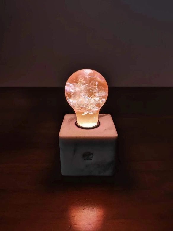 ランプ 芸術