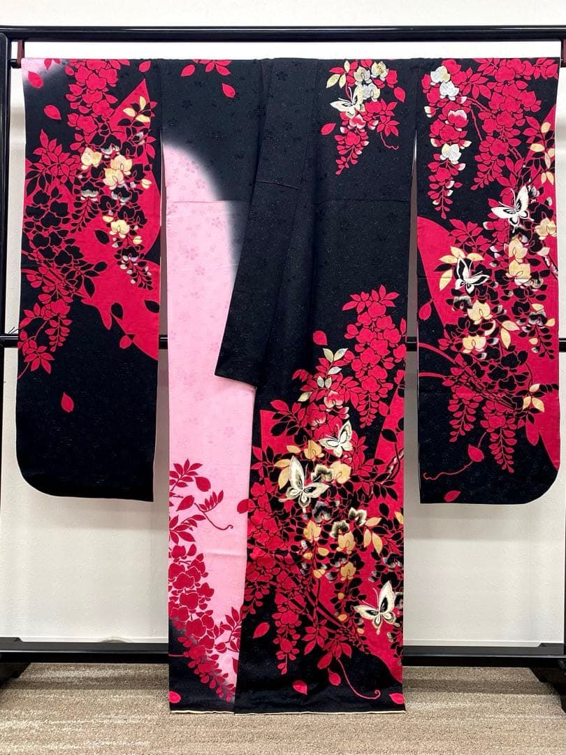 振袖 豪華 金彩 銀彩 銀通し 刺繍 藤 蝶 身丈162cm 撥水加工済 - メルカリ