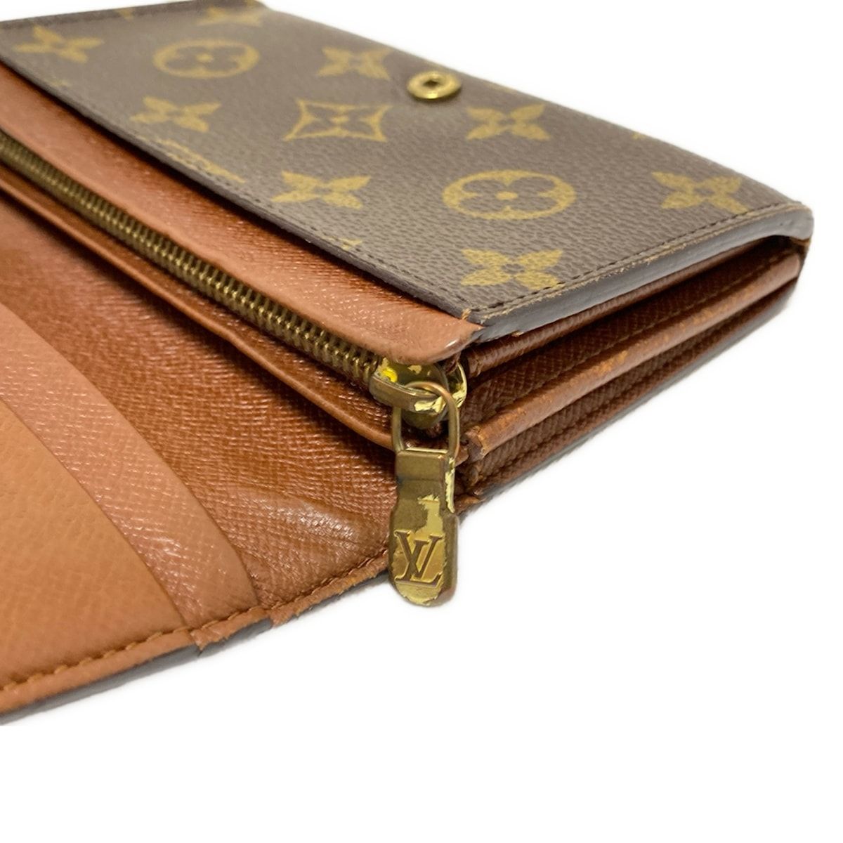 ルイヴィトン モノグラム ポルトモネビエトレゾール 二つ折り財布 ルイ
