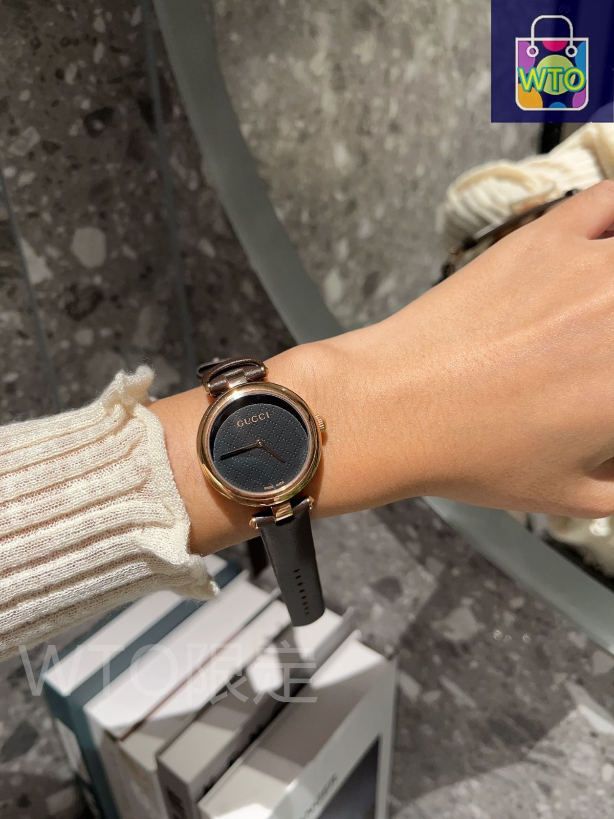 今日特価】Gucci グッチ スイス製クォーツムーブメントを搭載