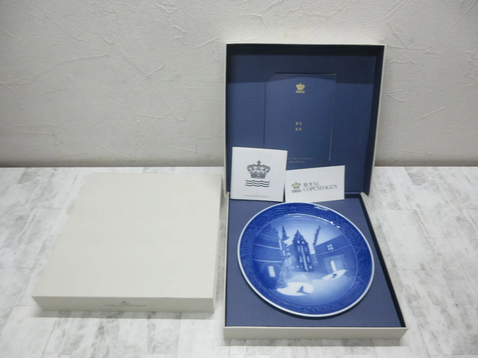 【新品.未使用】ロイヤルコペンハーゲン　イヤープレート　2022年 ロイヤルコペンハーゲン イヤープレート 2022 - メルカリ