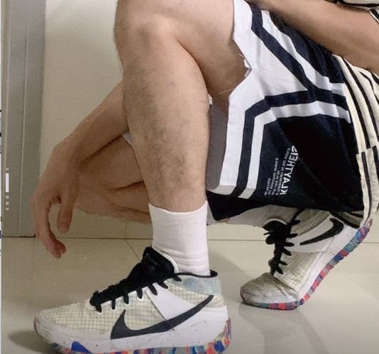 NIKE ナイキ バスケシューズ KD13 ユーロ直販ドットコム CI9948 ー 900