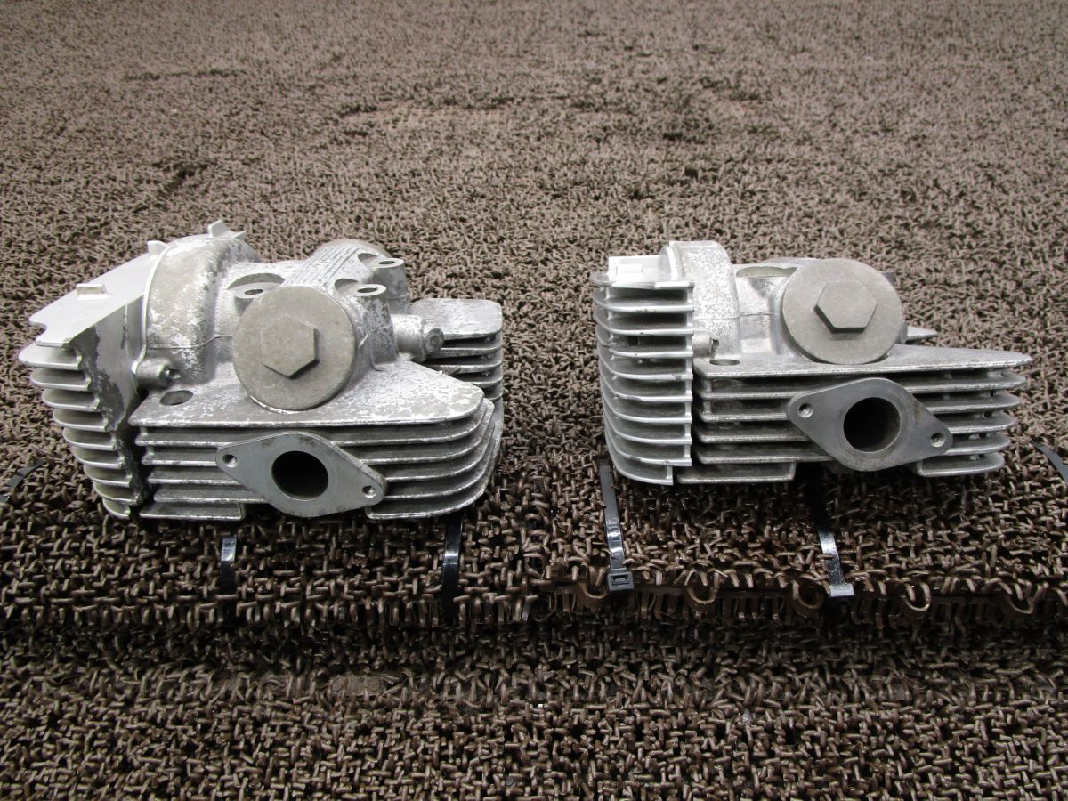 シリンダーヘッド A7296