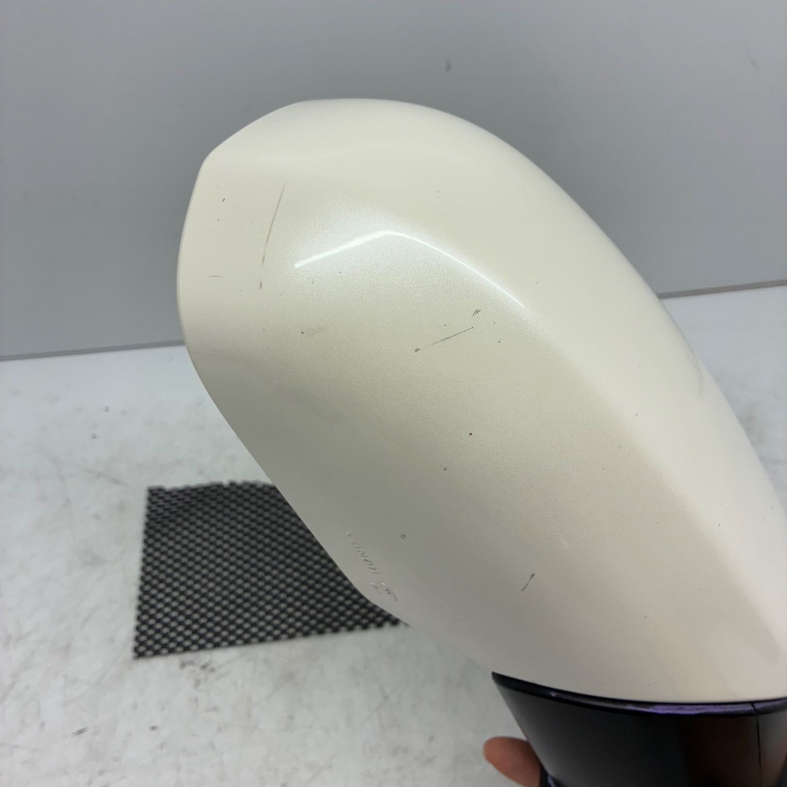 サイドミラー 右側