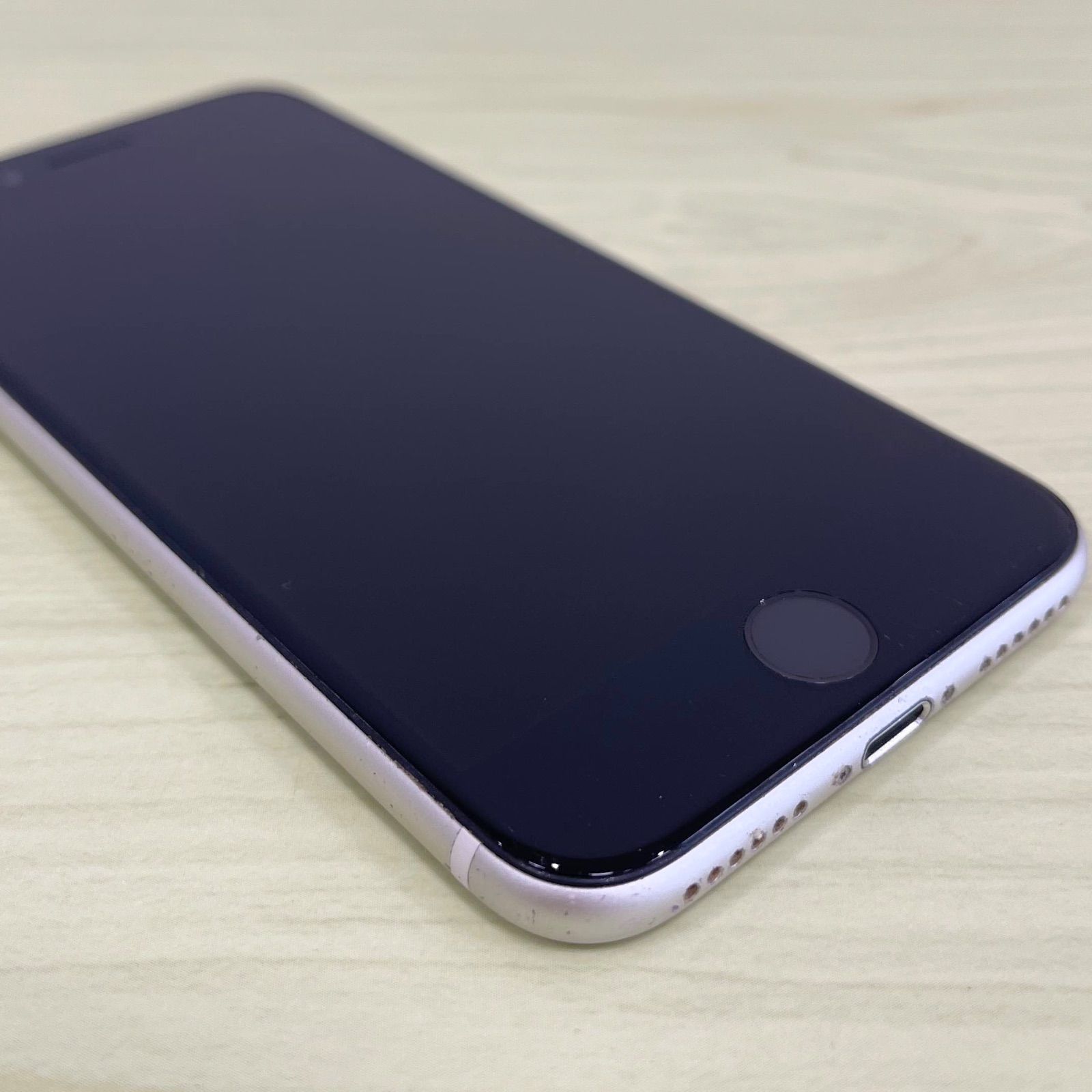iPhoneSE3 64GB スターライト SIMフリー ジャンク 21487 - メルカリ