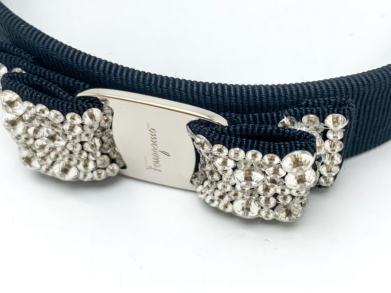 FERRAGAMO SalvatoreFerragamo フェラガモ ヴァラリボン クリスタル 黒