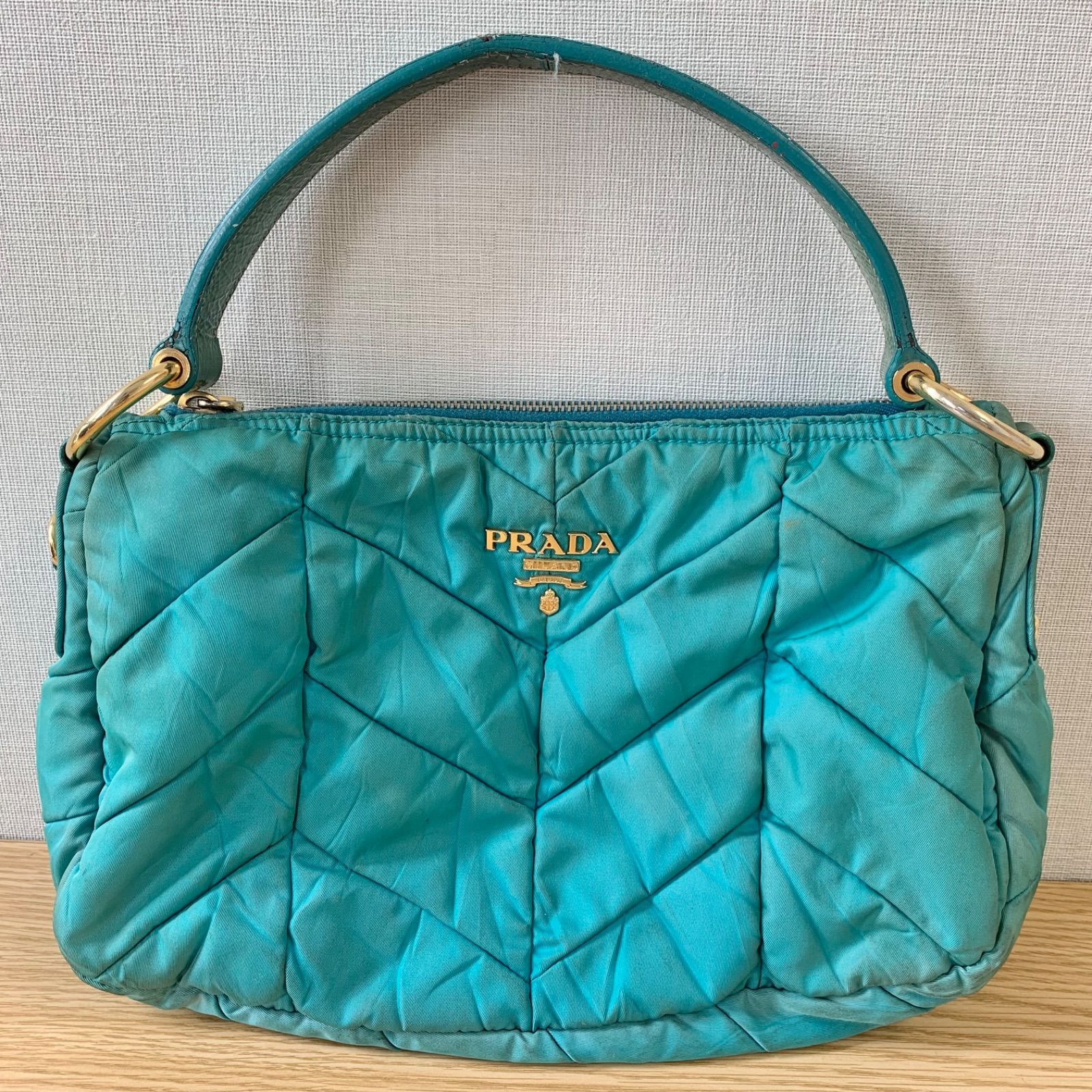 【PRADA】 キルティングハンドバッグ/送料込 Prada キルティング ハンドバッグ | ブラック | FARFETCH JP