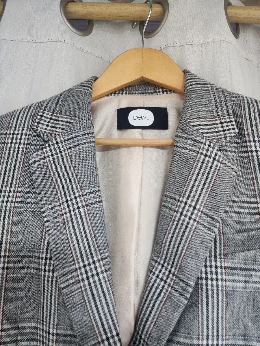 夏セール開催中！ DEWL チェック スーツ セット ジャケット ＋ パンツ
