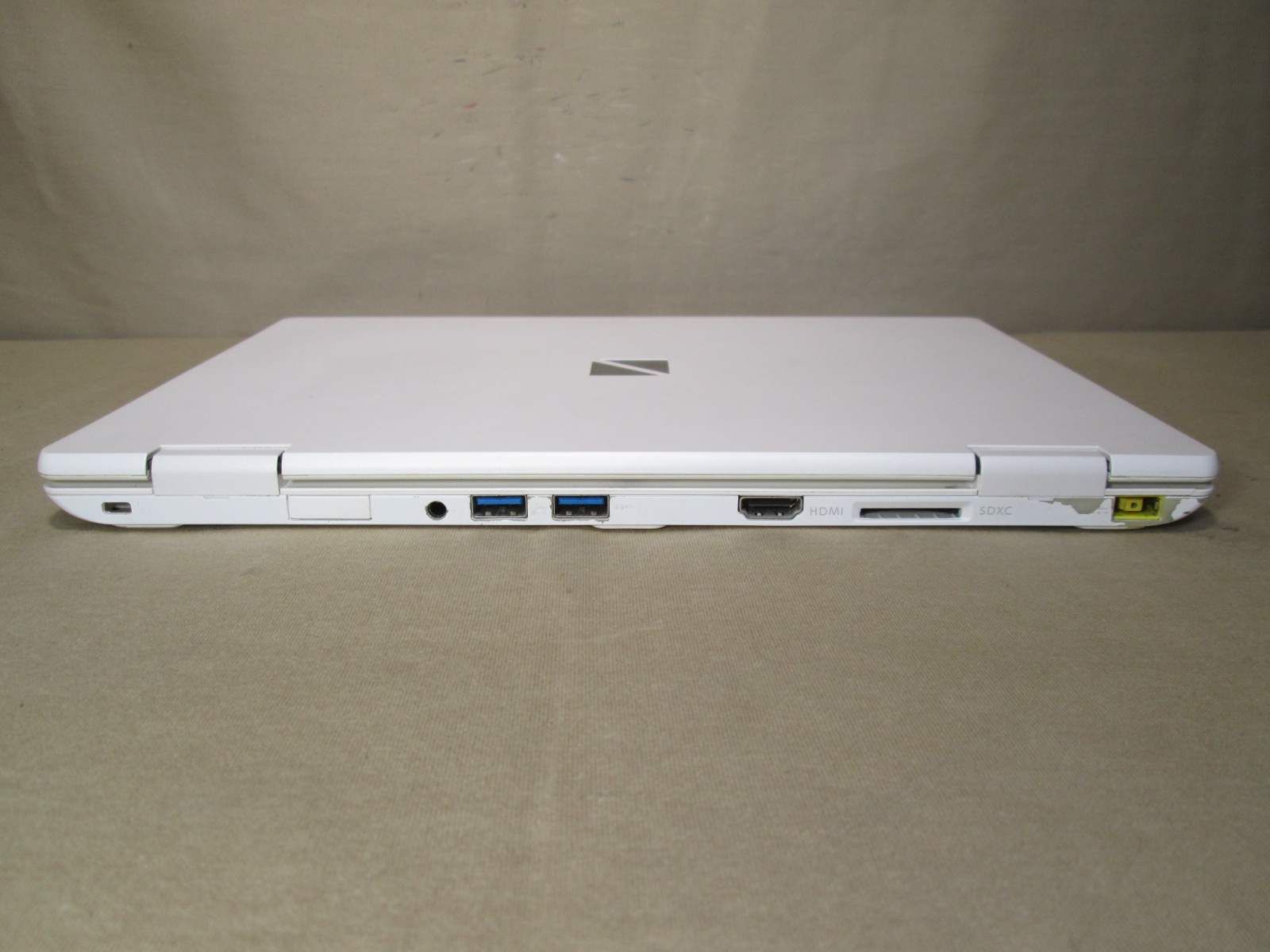 【美品】LaVie NM150/K 3965Y 4G 128GB Office オフィスも NEC LaVie NM150/KA 3965Y/4GB/128GB(12インチ～)｜売買