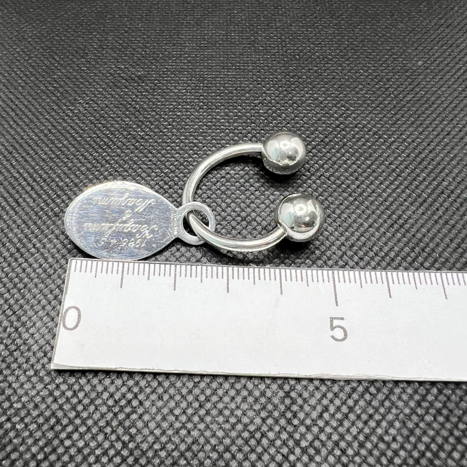 Tiffany&Co. ティファニー オーバルタグ キーリング リターン