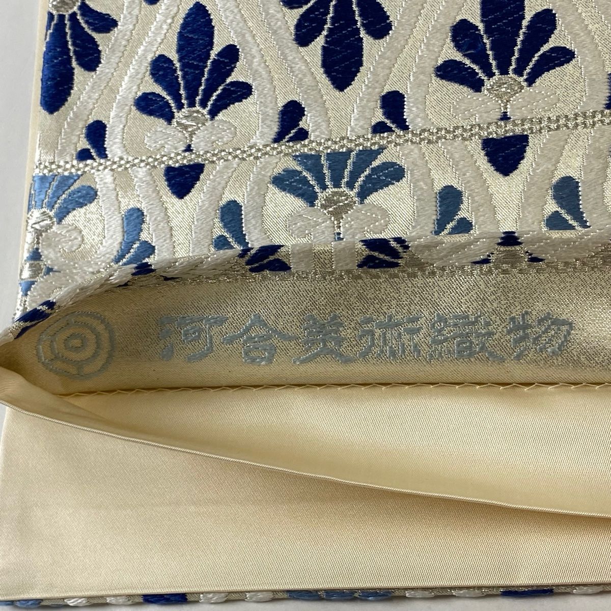 新作入荷，高品質 袋帯 美品 秀品 立涌 華文 箔 奈輪織 ベージュ 六通 正絹 【中古】