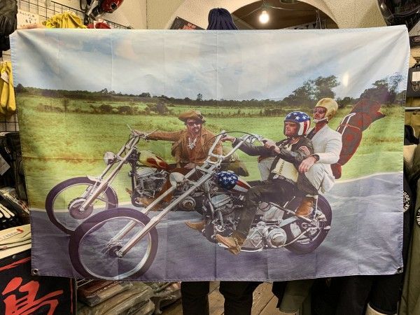 イージーライダー EASYRIDER タペストリー 69' ピーターフォンダ 旗 インテリア用品 アメカジ アメリカン - メルカリ