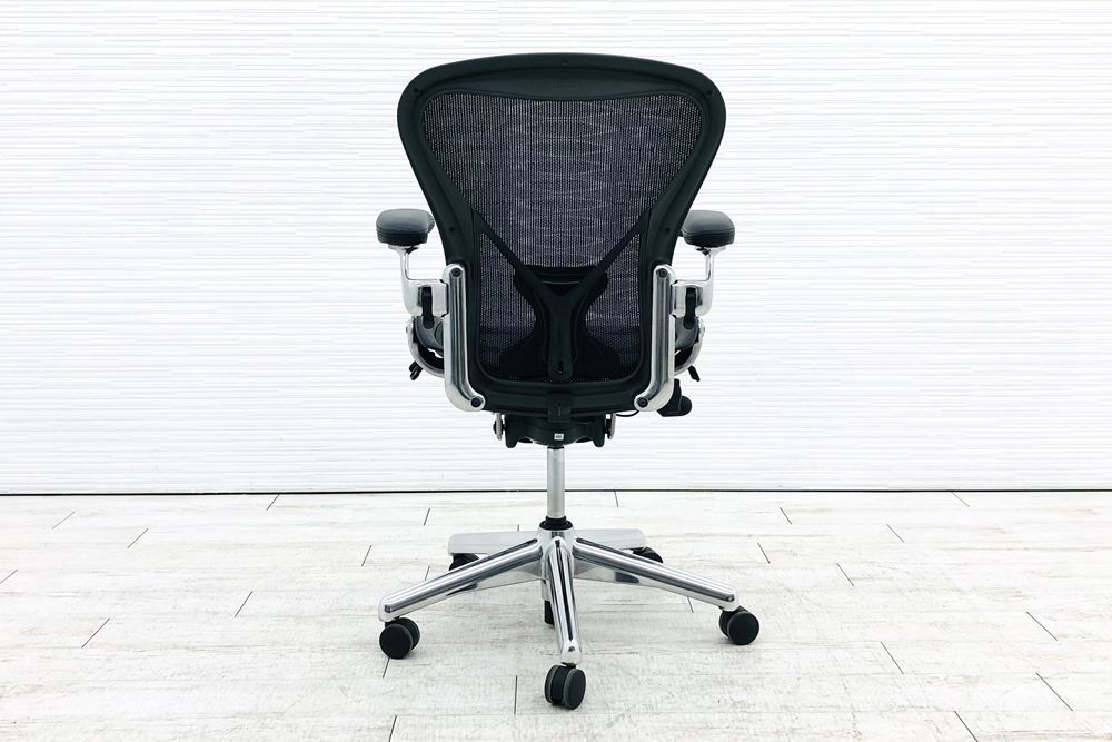 アーロンチェア 中古 Bサイズ フル装備 タキシードメッシュ ハーマンミラー Herman Miller 中古オフィス家具 肘レバー アルミ脚  【A000003103】 - メルカリ