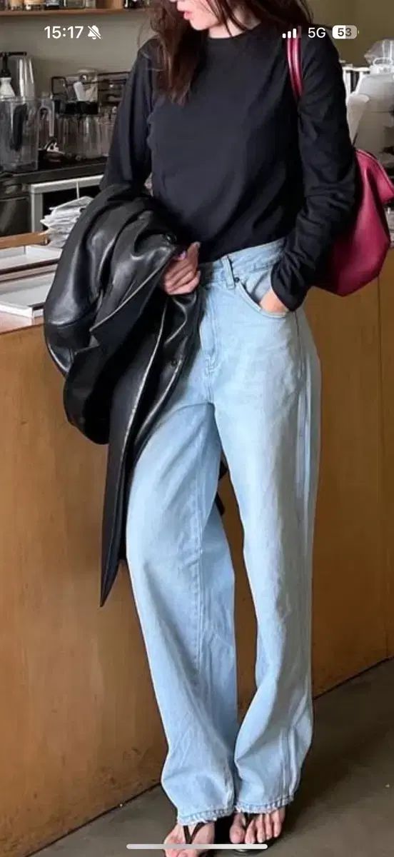 シックス アンド ア ハーフ ラウンドジーンズ MID RISE ROUND JEANS