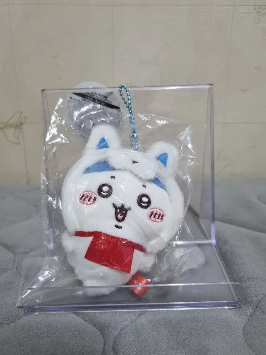 【雷市場（ポンジャン）商品韓国直送】 もぐもぐ ハチワレ