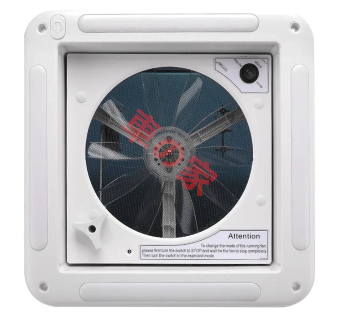 カスタムパーツキャンピングカー