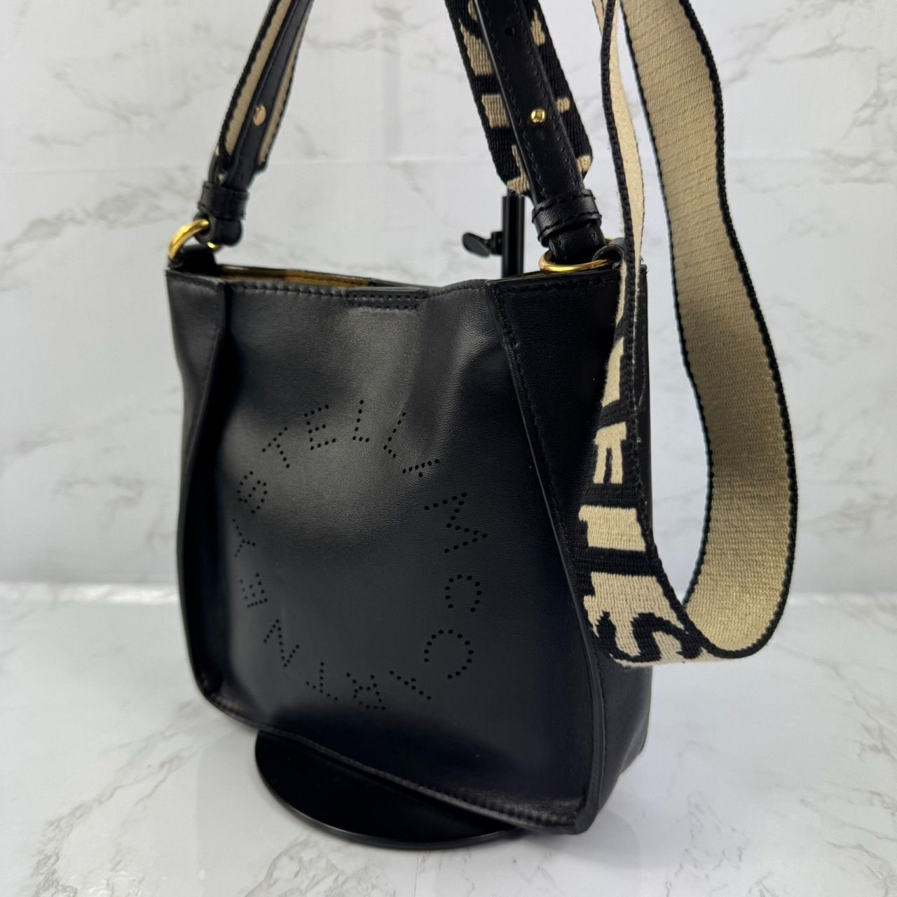 極美品】ステラマッカートニー ショルダーバッグ ブラック - メルカリ