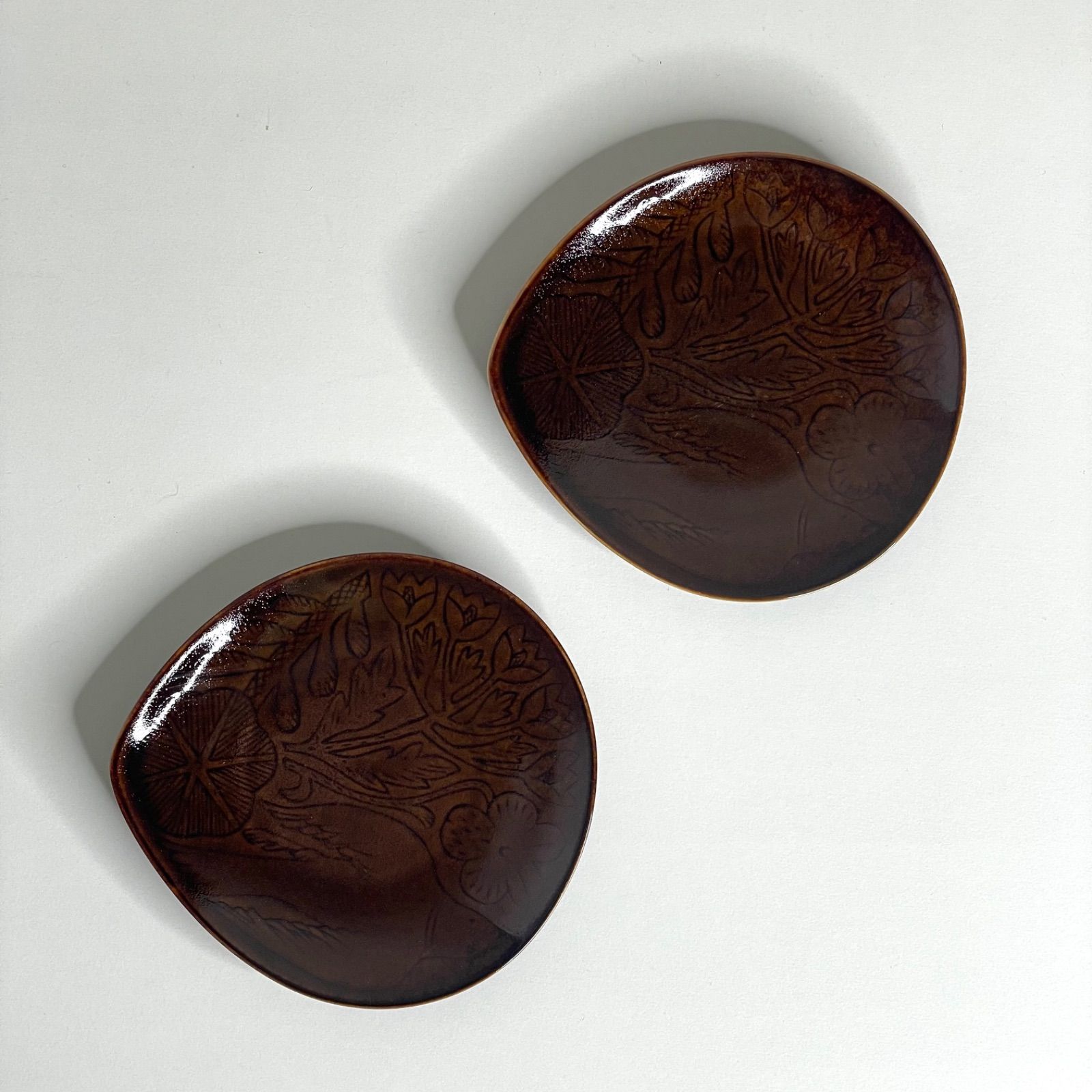 鹿児島睦×イイホシユミコのお皿 フローロ、2枚セット