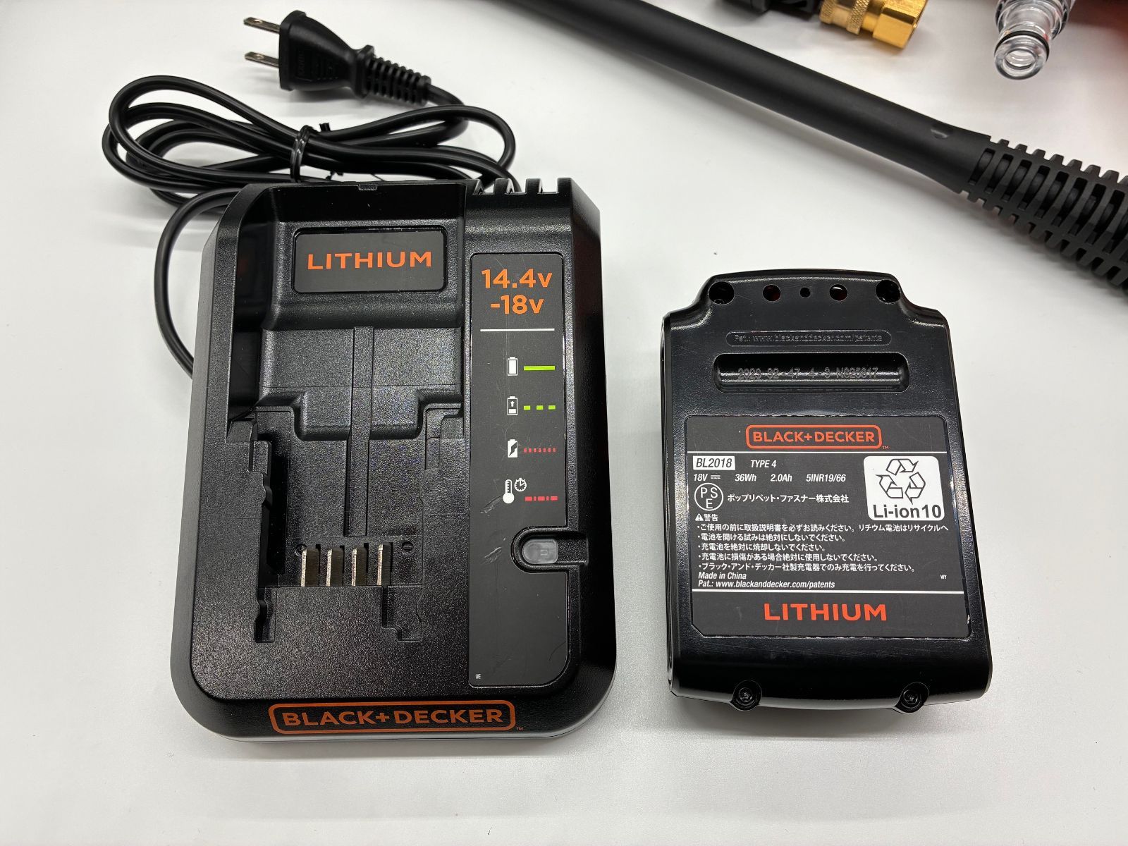 【新品】ブラック＆デッカー／18V高圧ハンディウオッシャー（BCPC18D1） 31OlOzUN-QL.jpg_BO30,255,255,