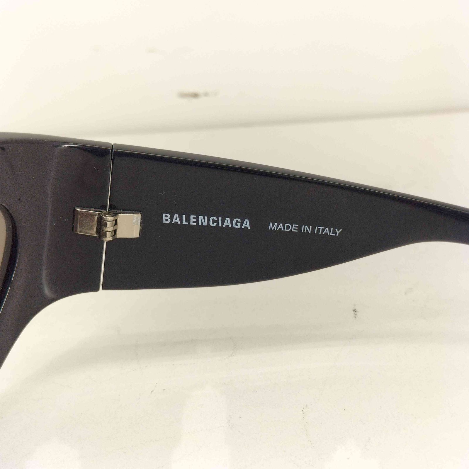 バレンシアガ BALENCIAGA WRAP D-FRAME サングラス キャットアイ 
