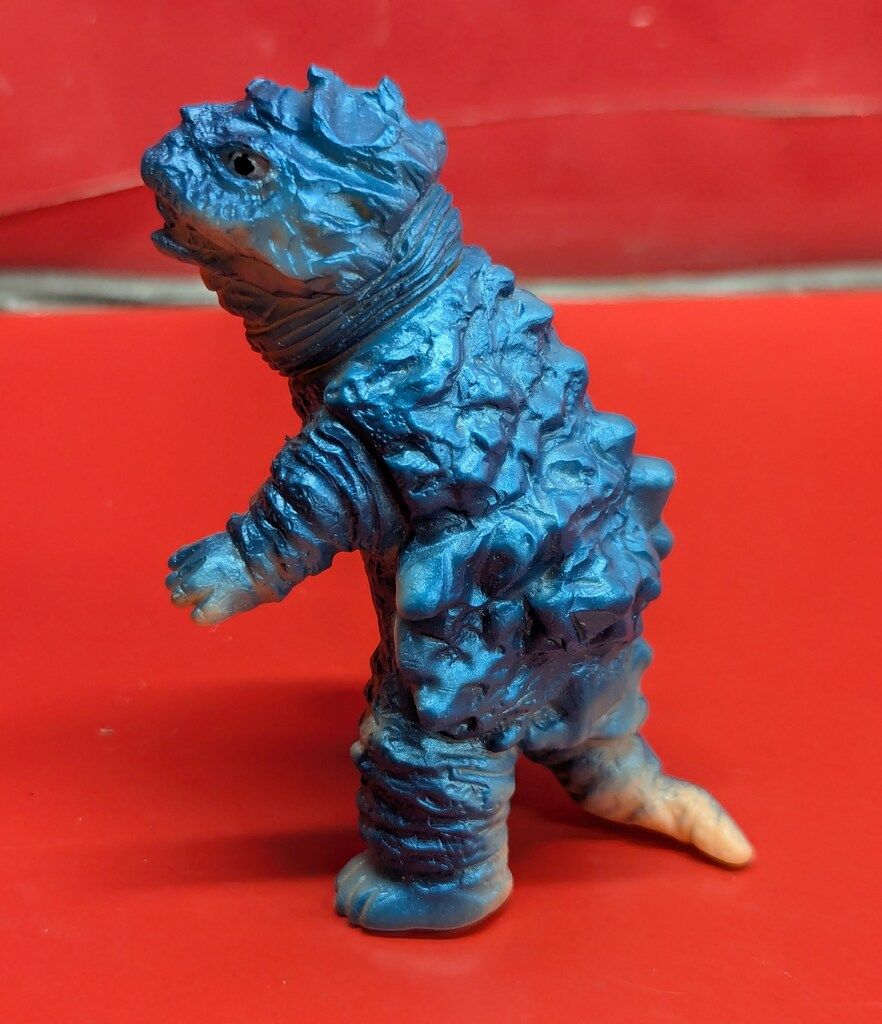 キンゴジ 蓄光 未塗装 ギガブレイン スーフェス 東宝 特撮 ゴジラ 大