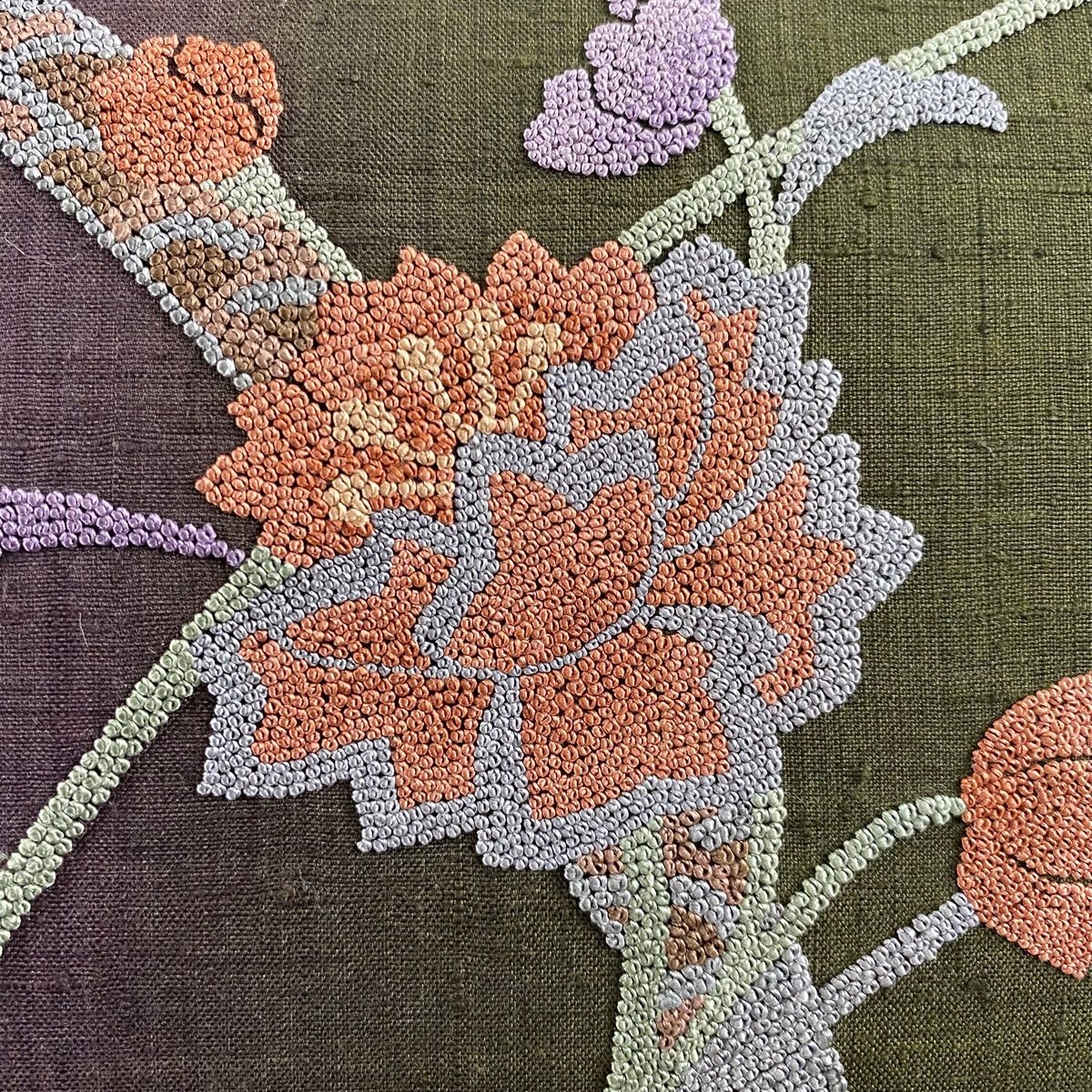 名古屋帯 美品 秀品 草花 相良刺繍 紫 正絹 【中古】 - バイセル