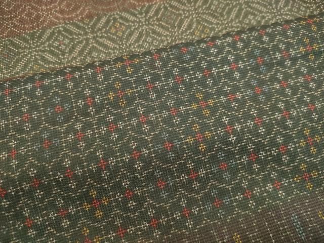 平和屋着物●本場大島紬　7マルキ　古代染色純泥染　横段文　森山絹織物謹製　証紙付き　正絹　逸品　未使用　DAAS2130tw 平和屋着物○本場大島紬 7マルキ 古代染色純泥染 横段文 森山絹織物