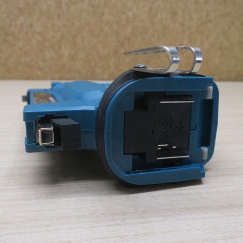 マキタ 18V充電式タッカ