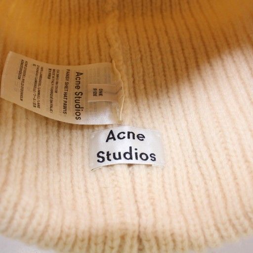 ストゥディオズ Acne