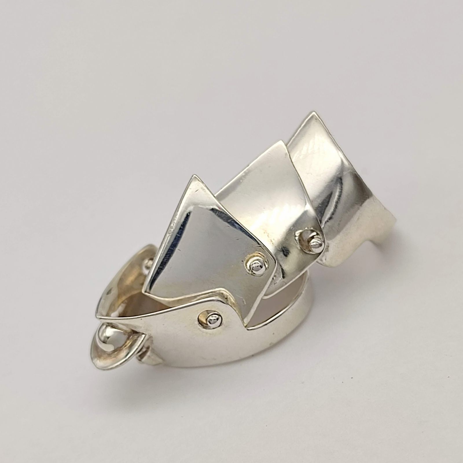 美品】Vivienne Westwood ヴィヴィアンウエストウッド アーマーリング  