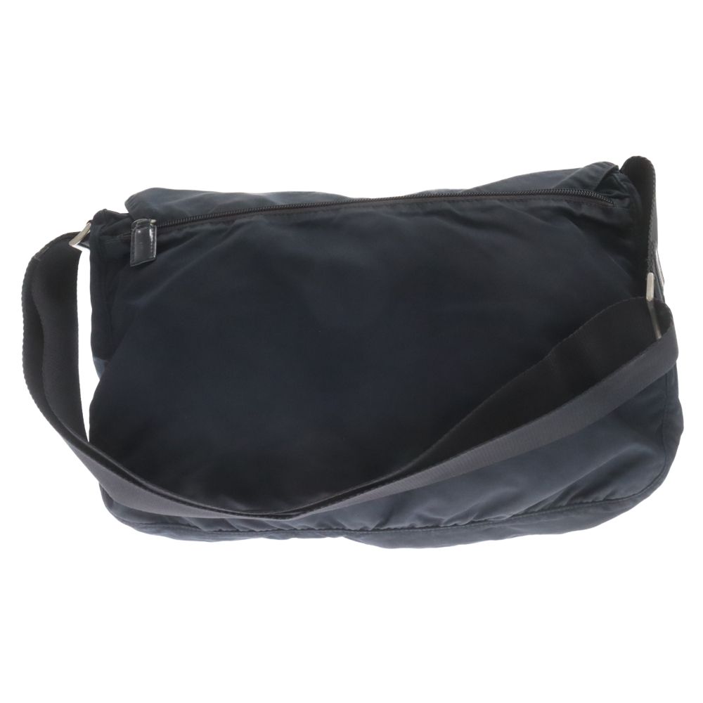 PRADA (プラダ) ナイロンショルダー メッセンジャー バッグ