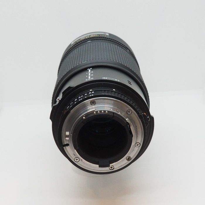 ニコン Nikon