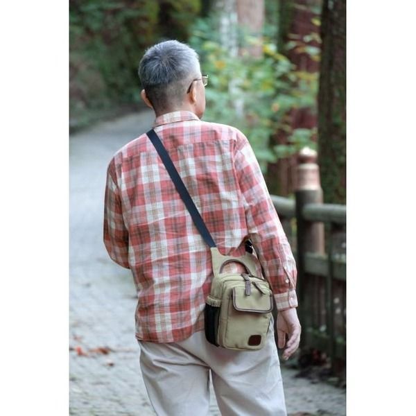 ハンドワーク 軽快ショルダーバッグ