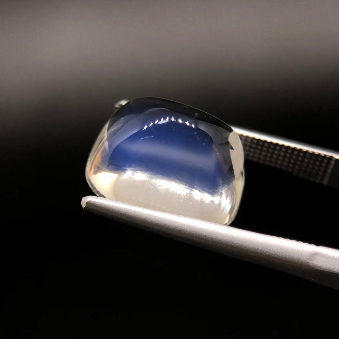 宝石ルース 『最希少の濃いブルーシラー』本物の天然ロイヤルブルームーンストーン 恋人達の石 愛を伝える石 出会い サポート シラー