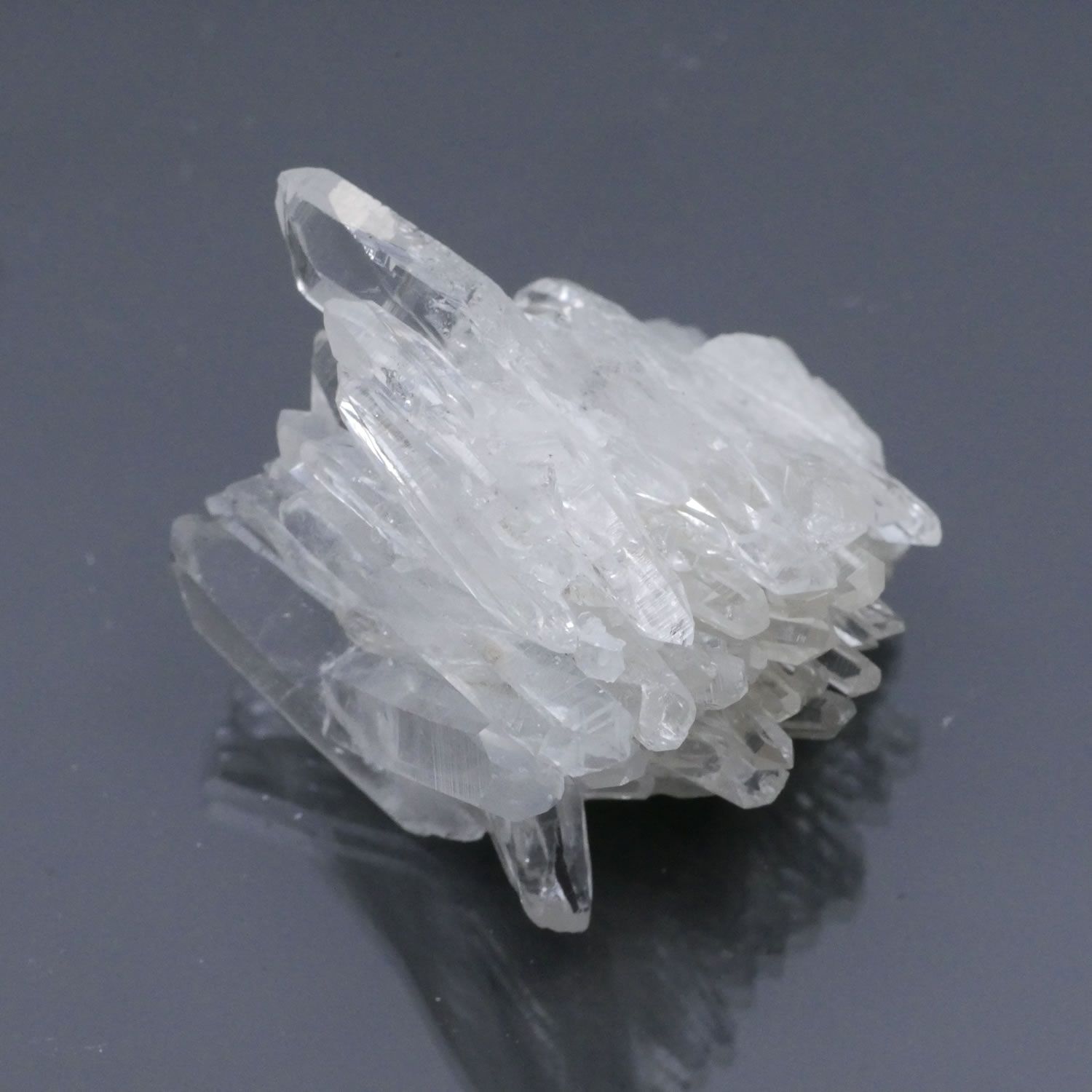 菊花水晶 極上の美しさ クラスター 天然石 水晶クラスター 四川省産 菊花水晶 クラスター 1点物 約21g （Wターミネーター