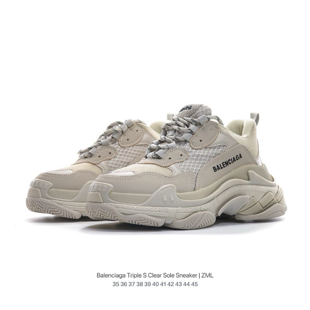 期間限定値下げ」BALENCIAGA Triple S スニーカー ダブルフォーム＆メッシュ ベージュ 新品未使用 男女兼用 - メルカリ