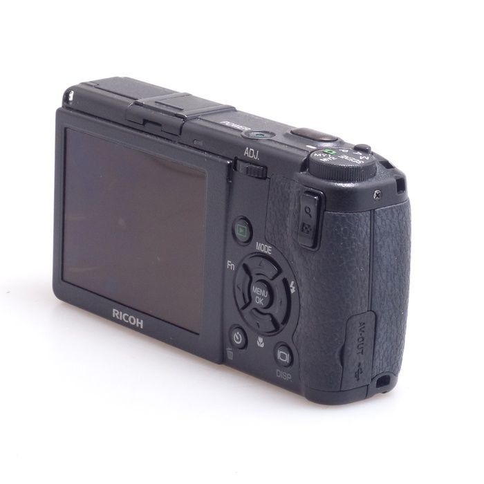 Ricoh GR DIGITAL II リコー 初心に帰りたいと思った、その2「現役 RICOH GR digital II