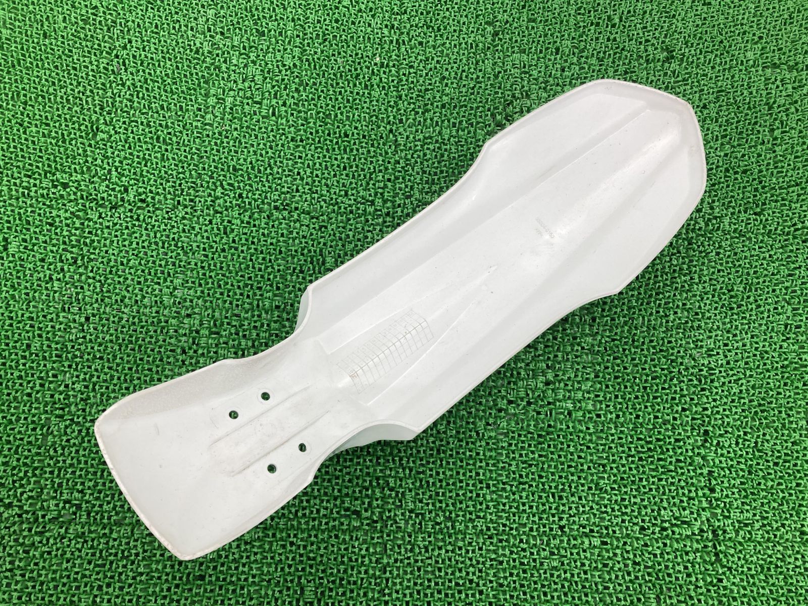 バイクパーツ ディンク125 RFBSH の フロントフェンダー キズ *1579572618 パーツ | east-wind.jp