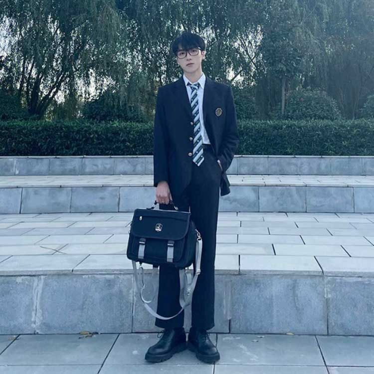 男の子 長袖シャツ 入学式 送料無料 ロングパンツ ブレザー 制服 スクールジャケット スーツ 男子高生 中学生 無地 フォーマルスーツ ネクタイ スーツ 大きいサイズ 上下セット 学生服 卒業式 cjfj143319